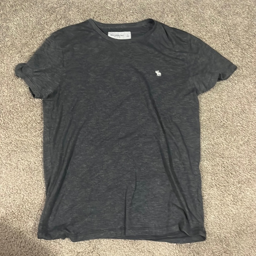 Abercrombie and fitch small men’s black/dark grey tee shirt.